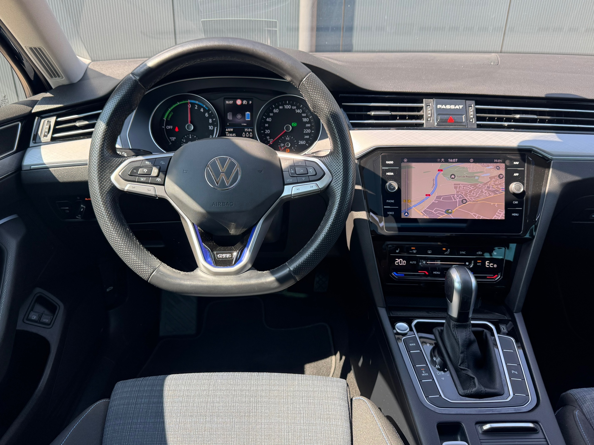 Foto van Volkswagen Passat