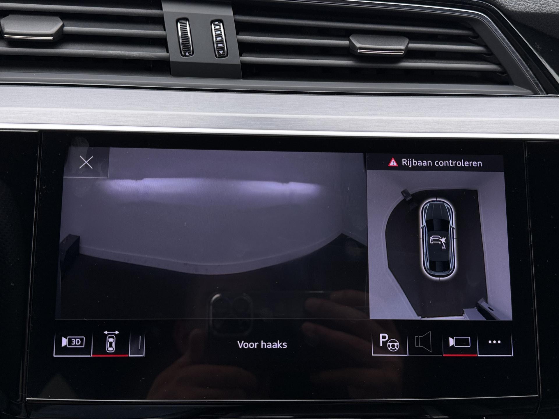 Foto van Audi Q8 Sportback 55 E-tron