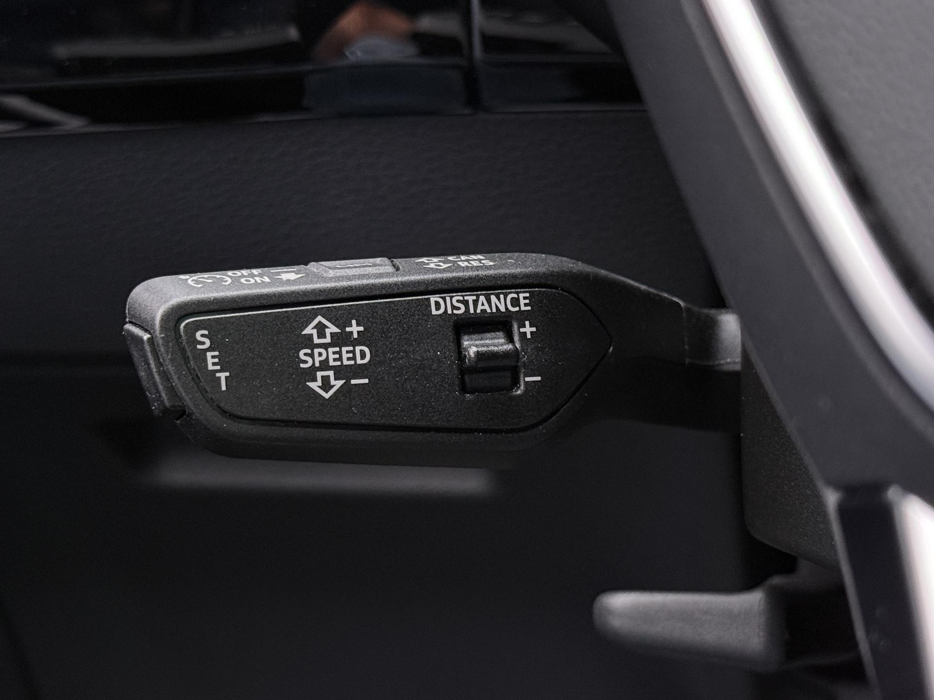 Foto van Audi Q8 Sportback 55 E-tron