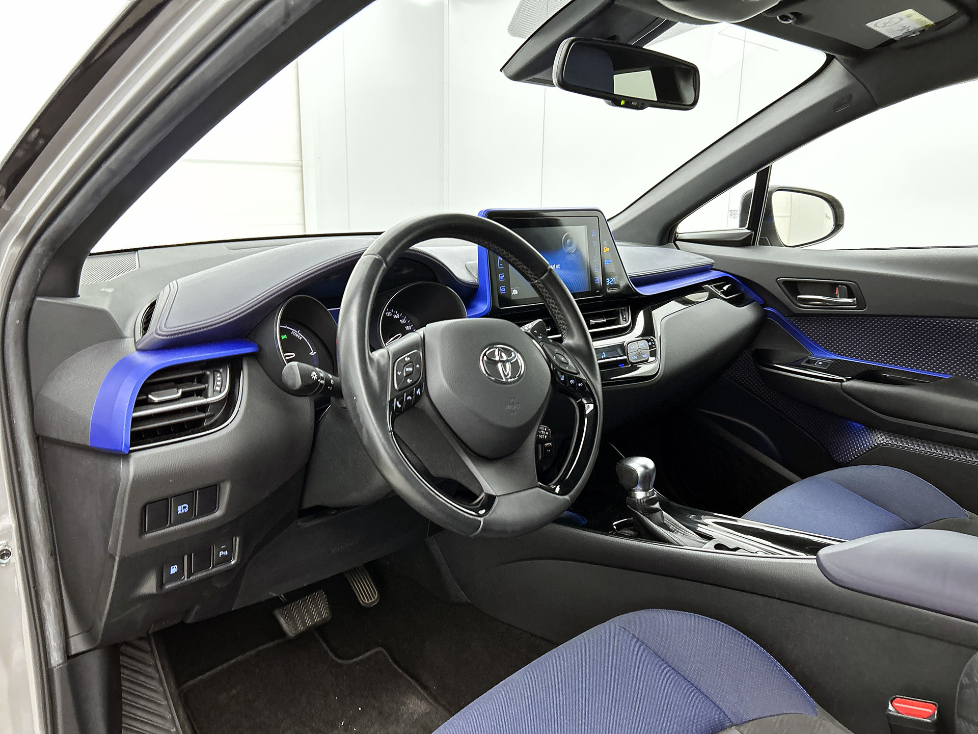 Foto van Toyota Toyota C-hr