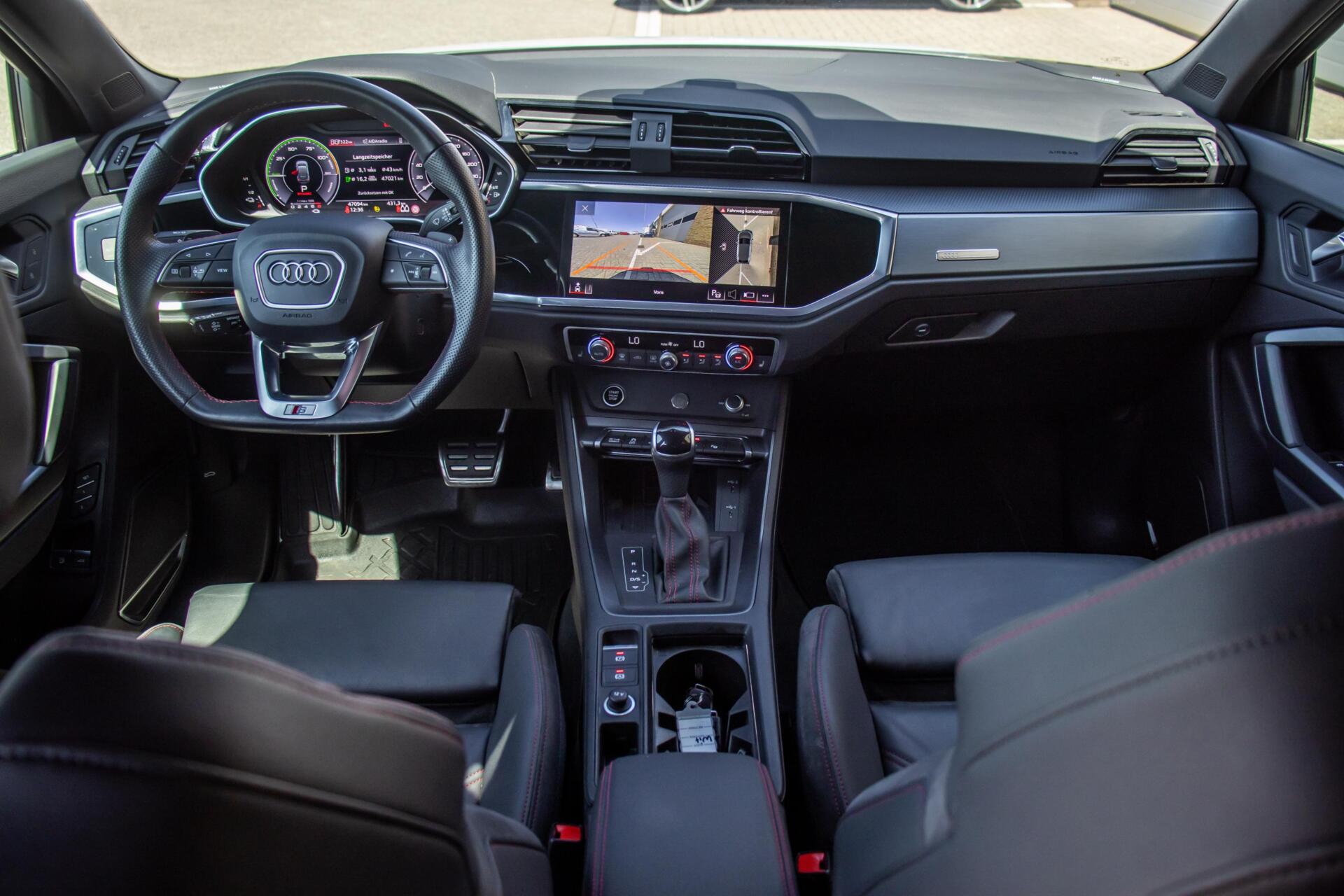 Foto van Audi Q3 Sportback E-tron