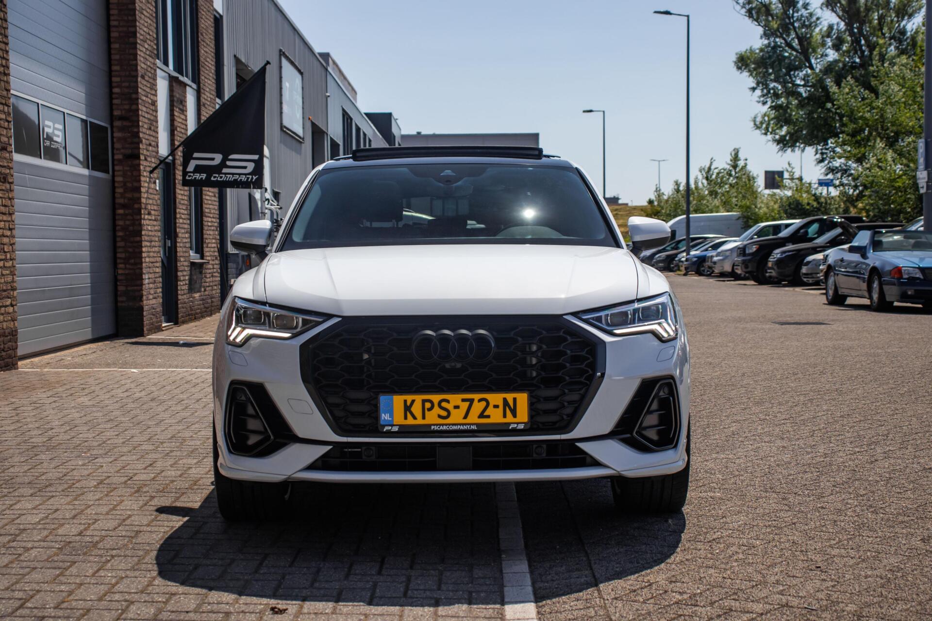 Foto van Audi Q3 Sportback E-tron