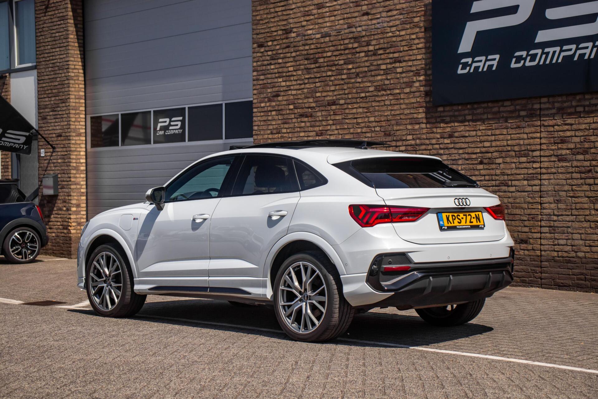 Foto van Audi Q3 Sportback E-tron