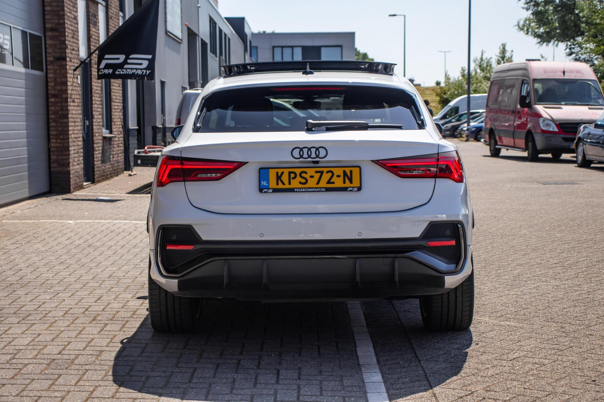 Foto van Audi Q3 Sportback E-tron