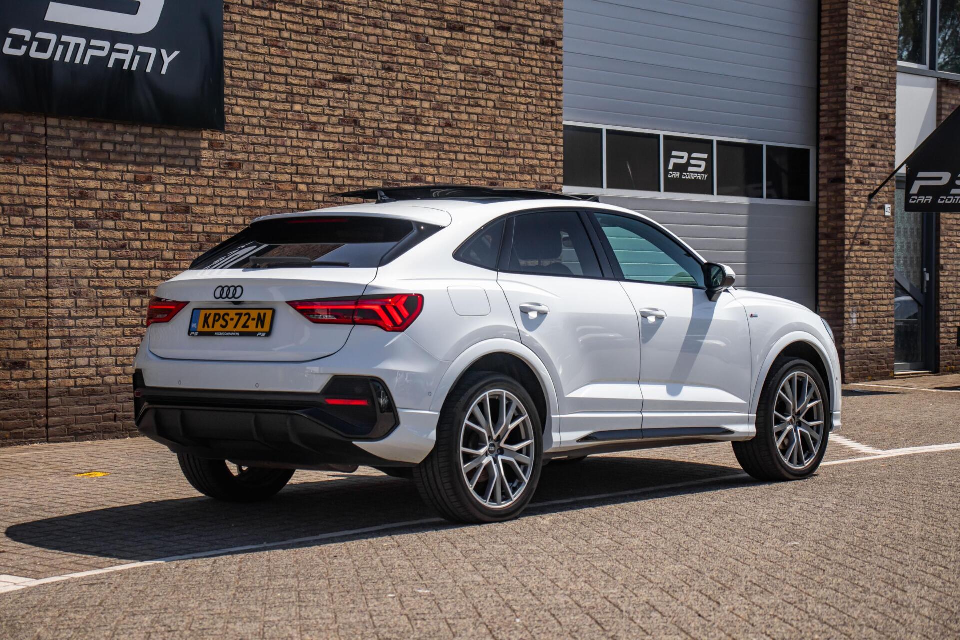 Foto van Audi Q3 Sportback E-tron