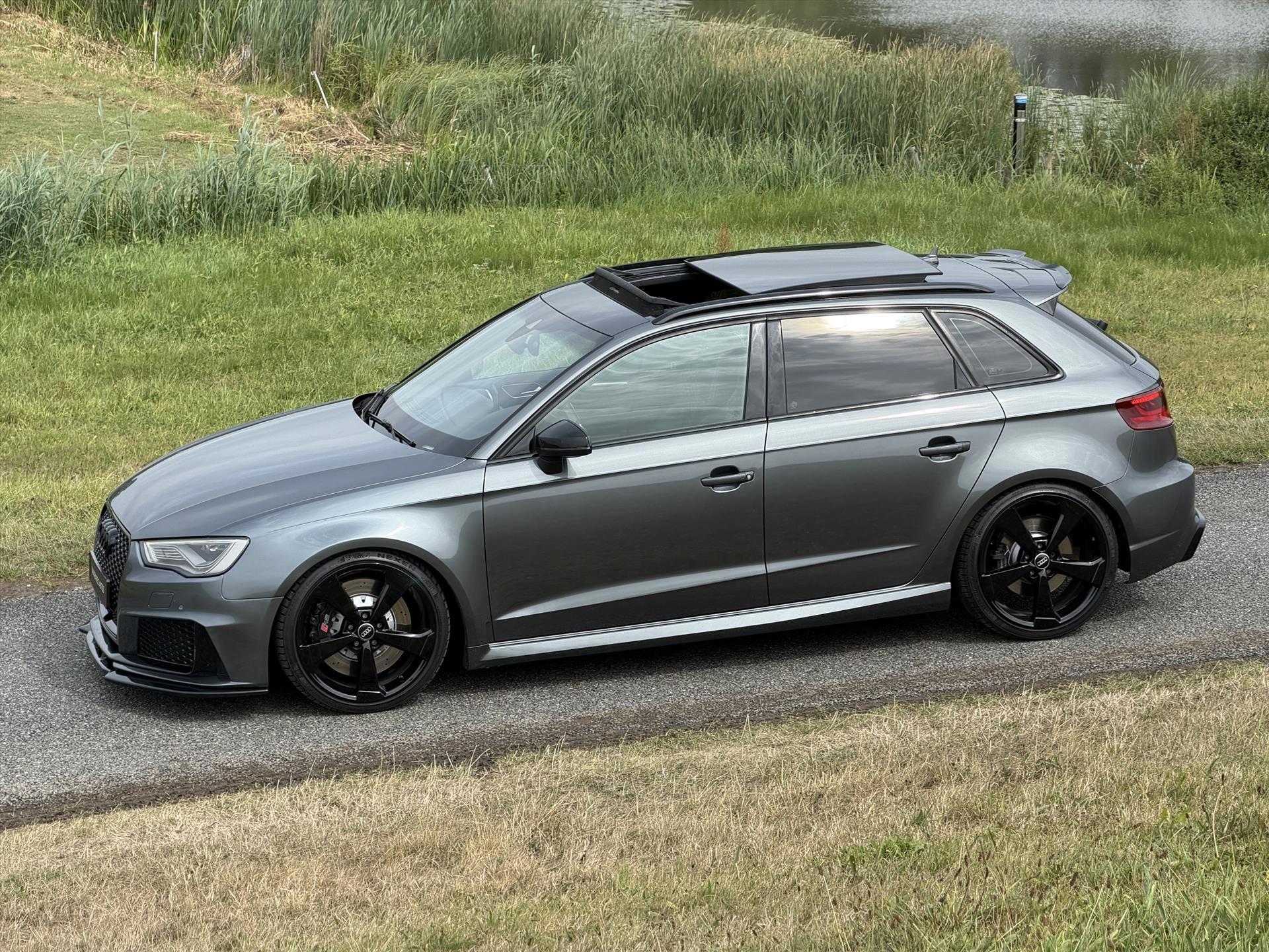 Foto van Audi RS 3 Sportback