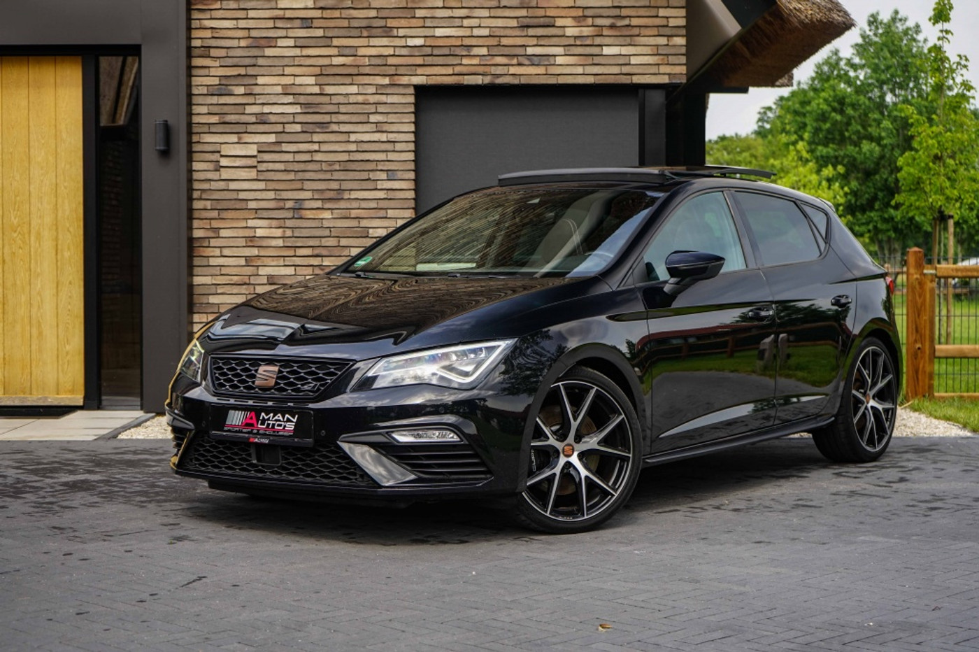 Seat Leon Cupra 290 Pano/ACC/DCC/Beats/Virtual/Schalen/Ultimate 2020 - voorkant
