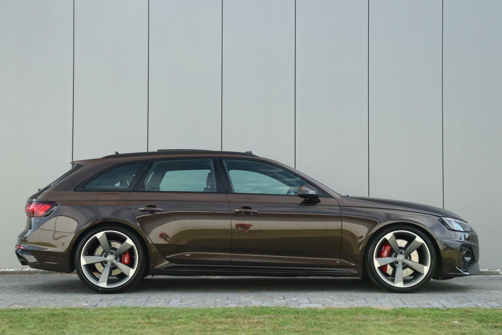 Foto van Audi RS 4 Avant