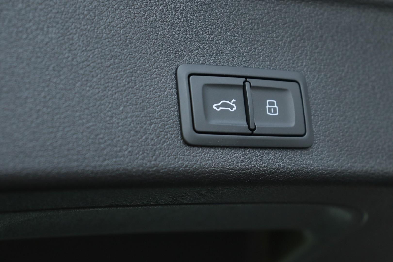 Foto van Audi RS 4 Avant