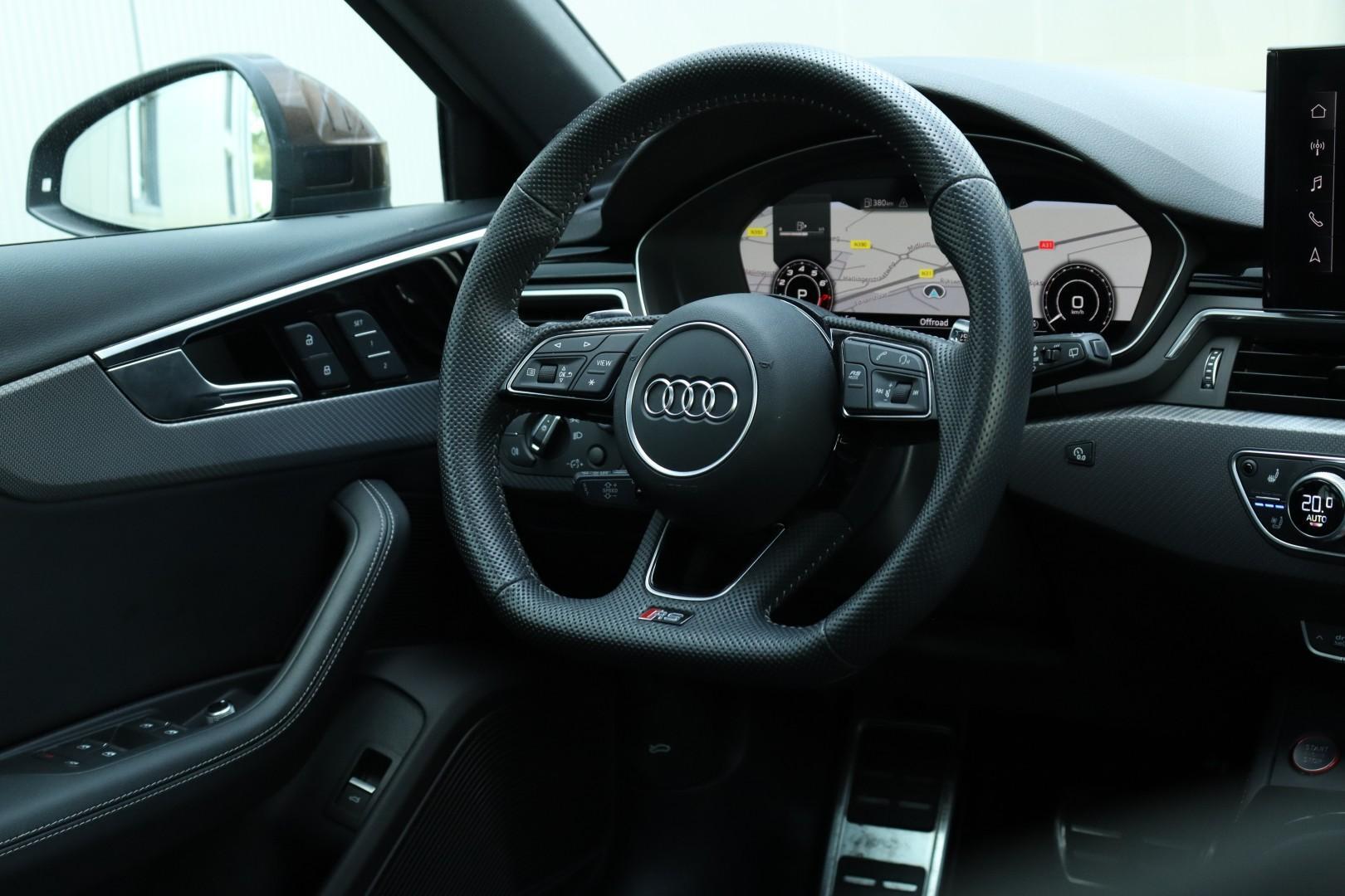Foto van Audi RS 4 Avant
