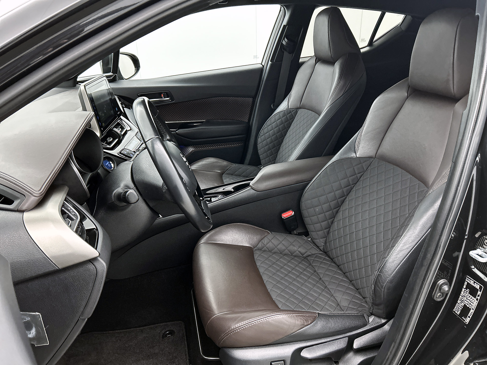 Foto van Toyota Toyota C-hr
