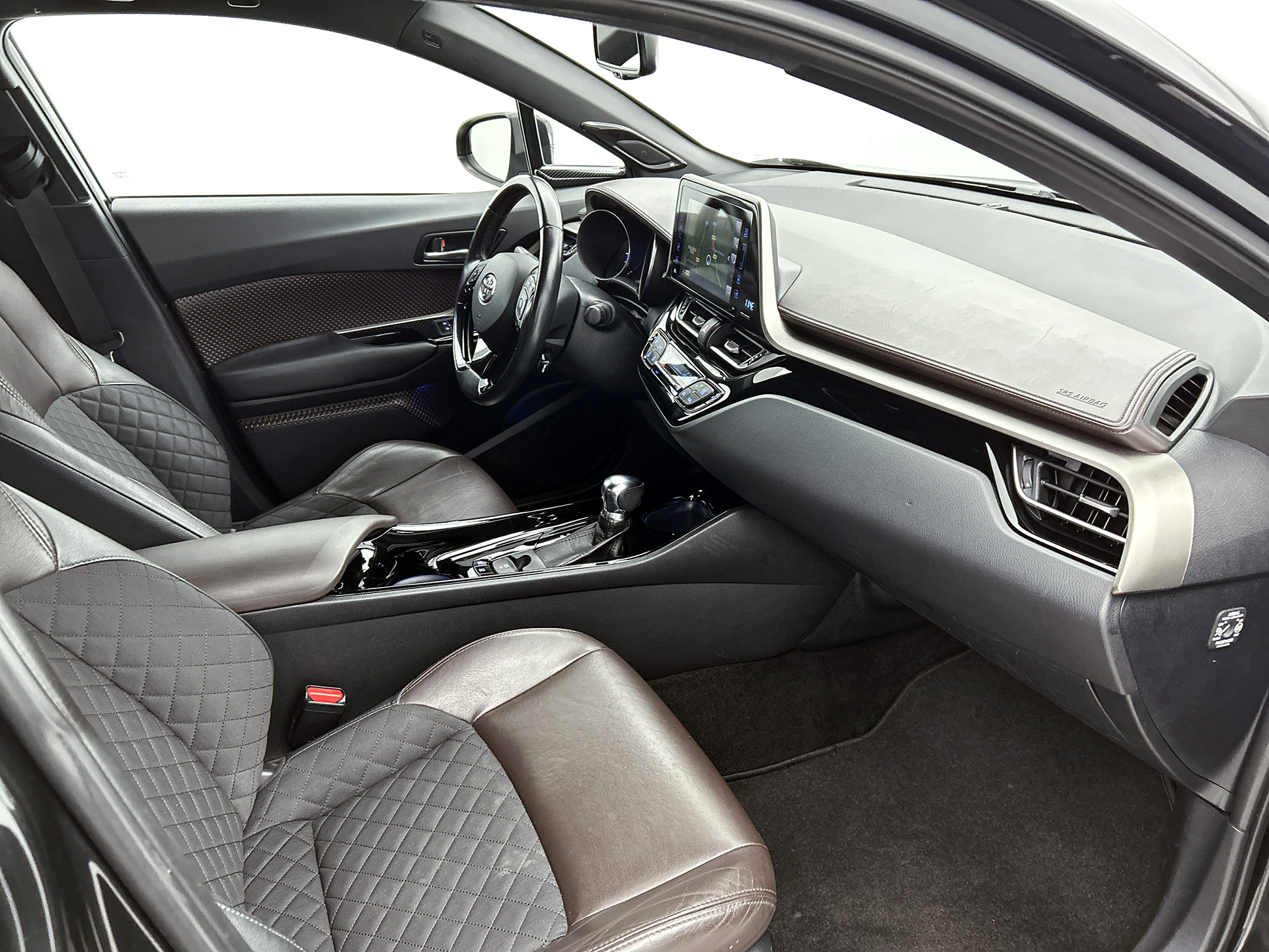 Foto van Toyota Toyota C-hr