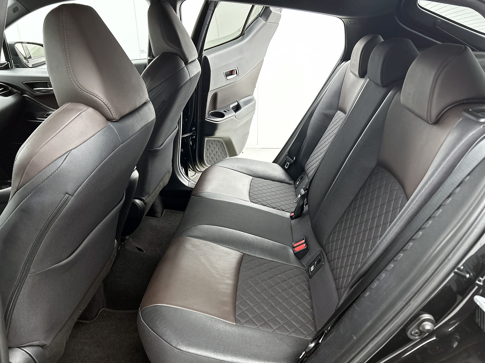 Foto van Toyota Toyota C-hr