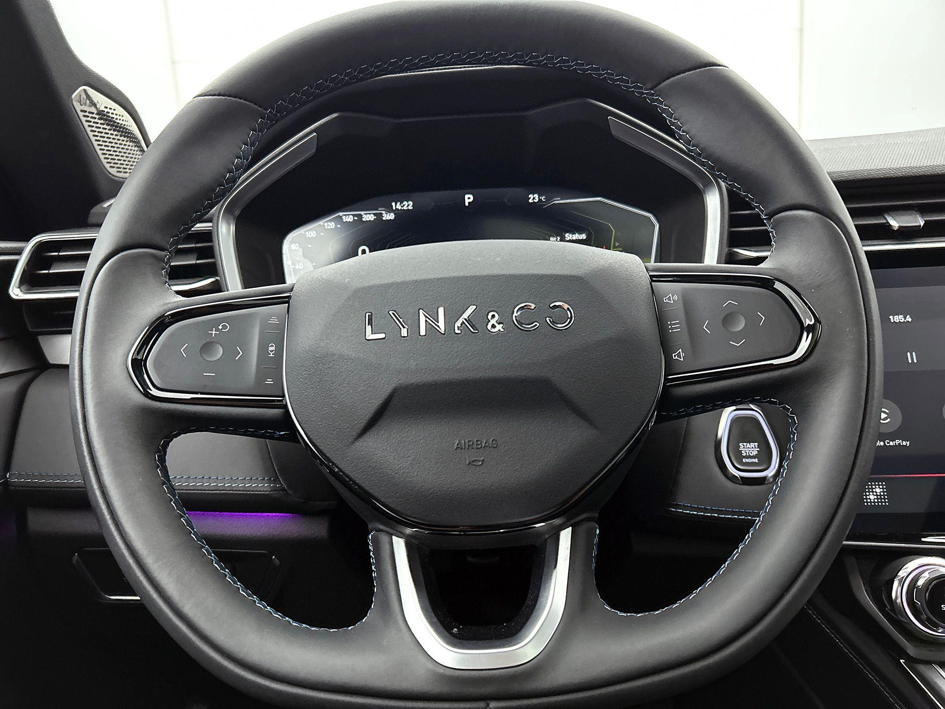 Foto van LYNK & Co 01