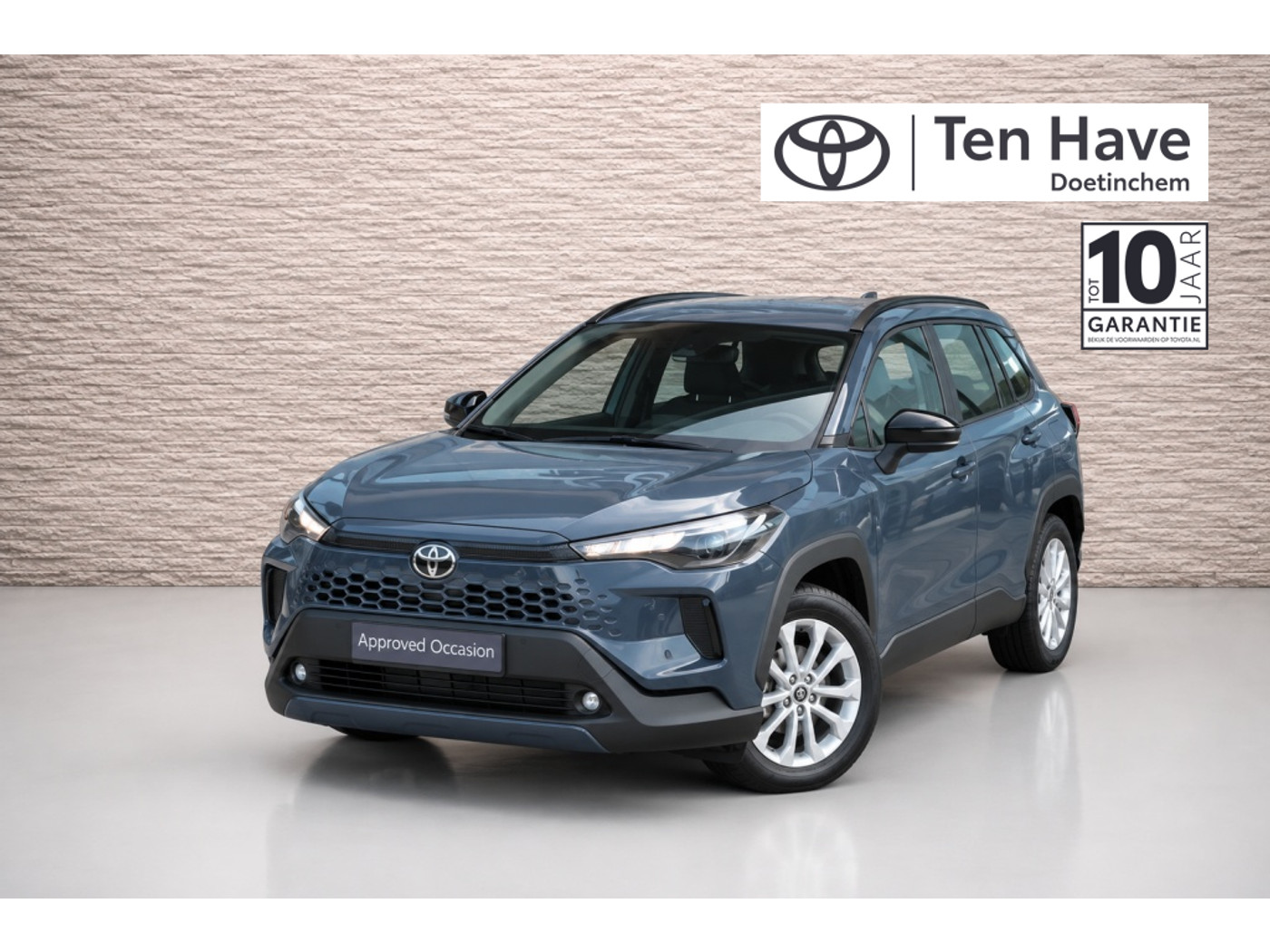Toyota Toyota Corolla Hybrid 140 Active Automaat | Safety Pack | Apple Carplay / Android auto | Blind Spot Monitor (BSM) | Intelligente parkeersensoren voor en achter met remfunctie voor objecten en voertuigen | Rear Cross 2026 - voorkant