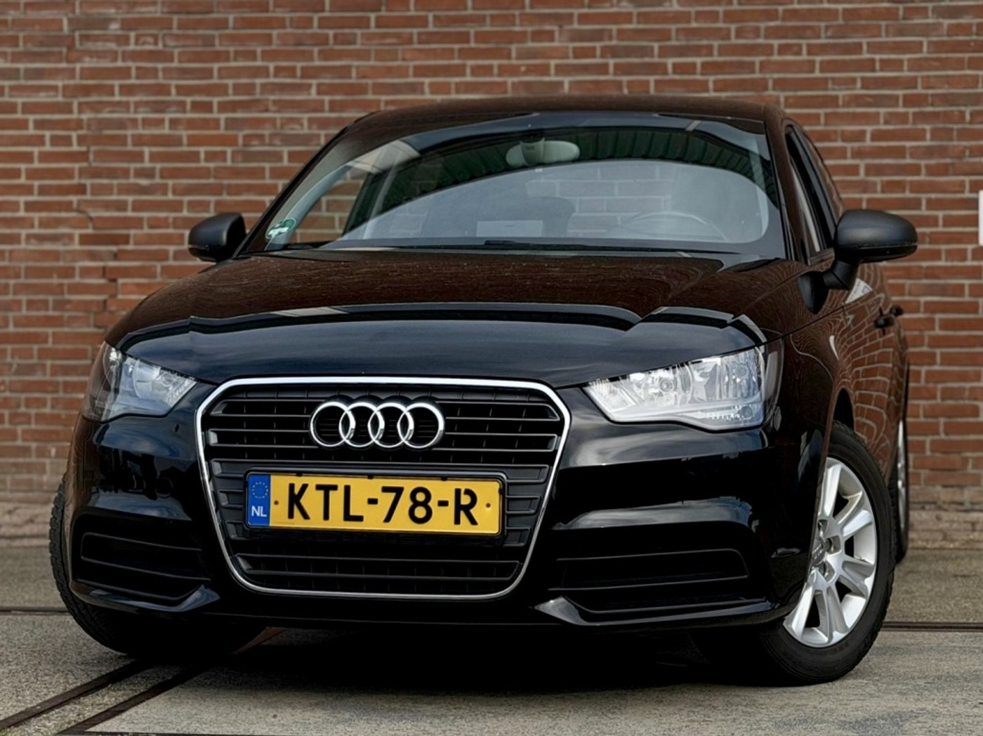 Audi A1 Sportback 1.2 TFSI Connect |Stoelverw |Navi |Clima |Nwe APK 2013 - voorkant