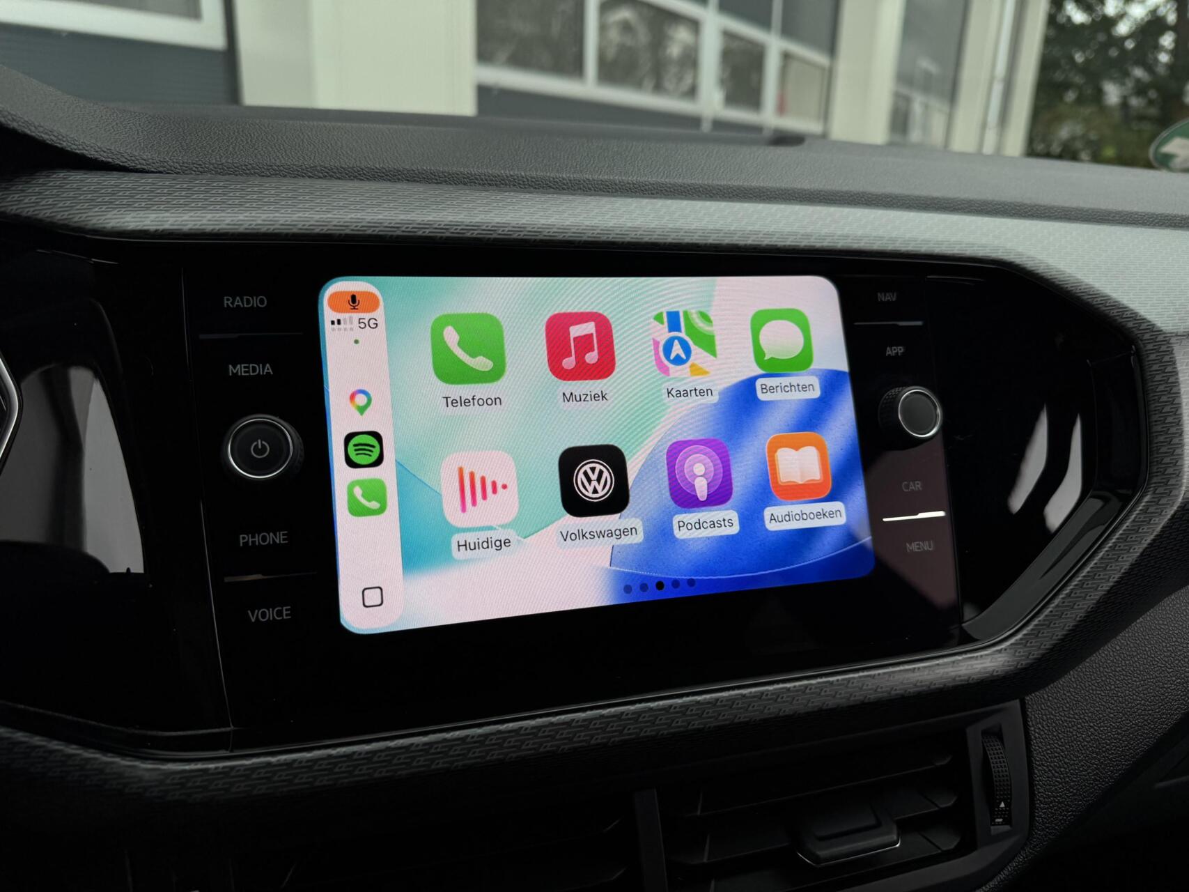 Foto van Volkswagen T-cross