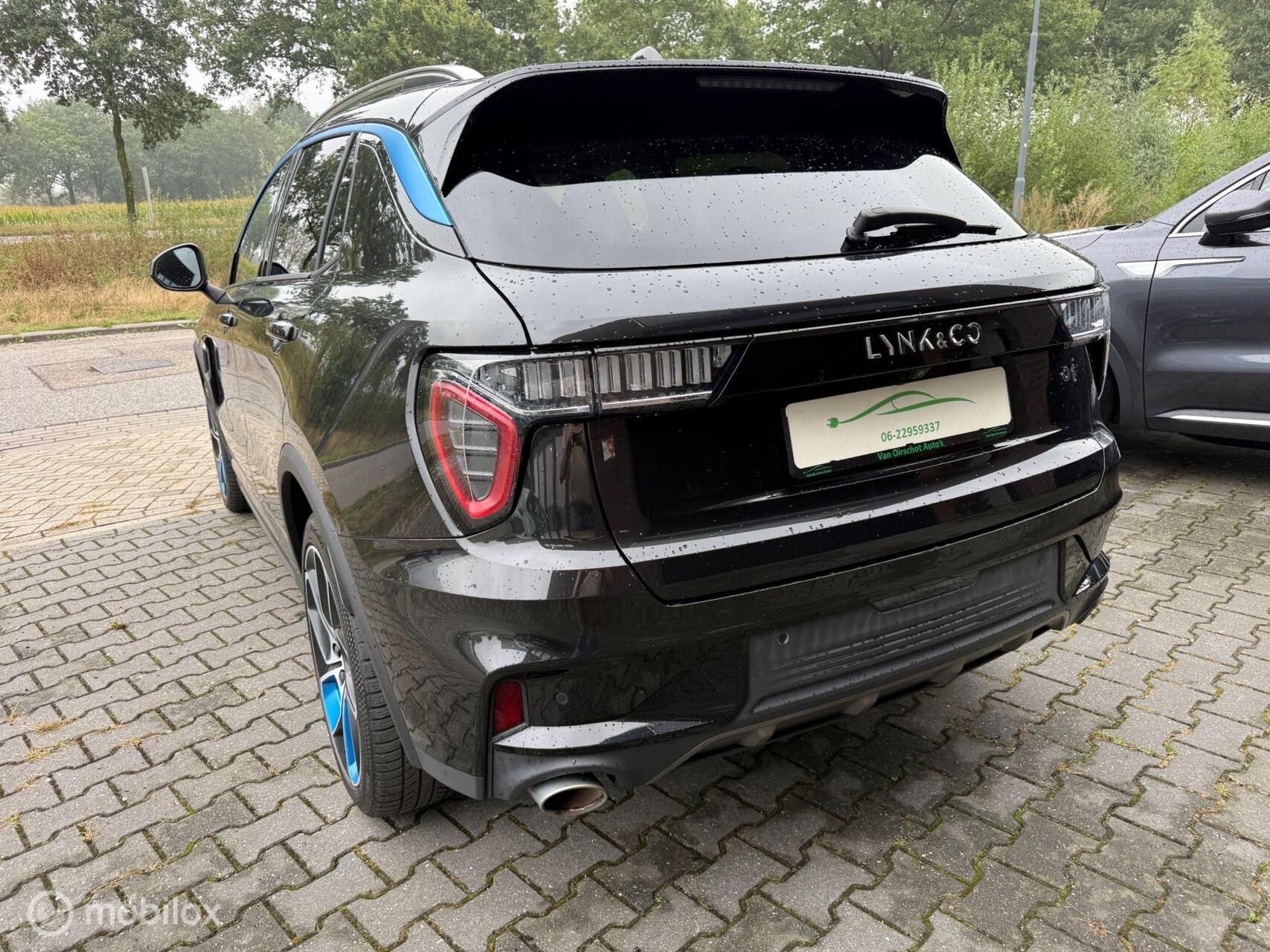 Foto van LYNK & Co 01