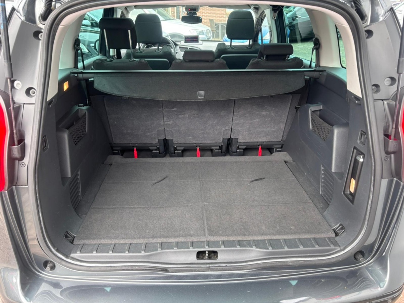 Foto van Peugeot 5008