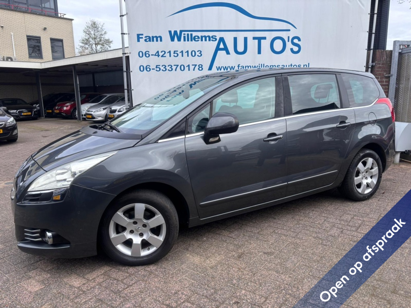 Peugeot 5008 1.6 VTi B. Lease 5p. 2010 - voorkant