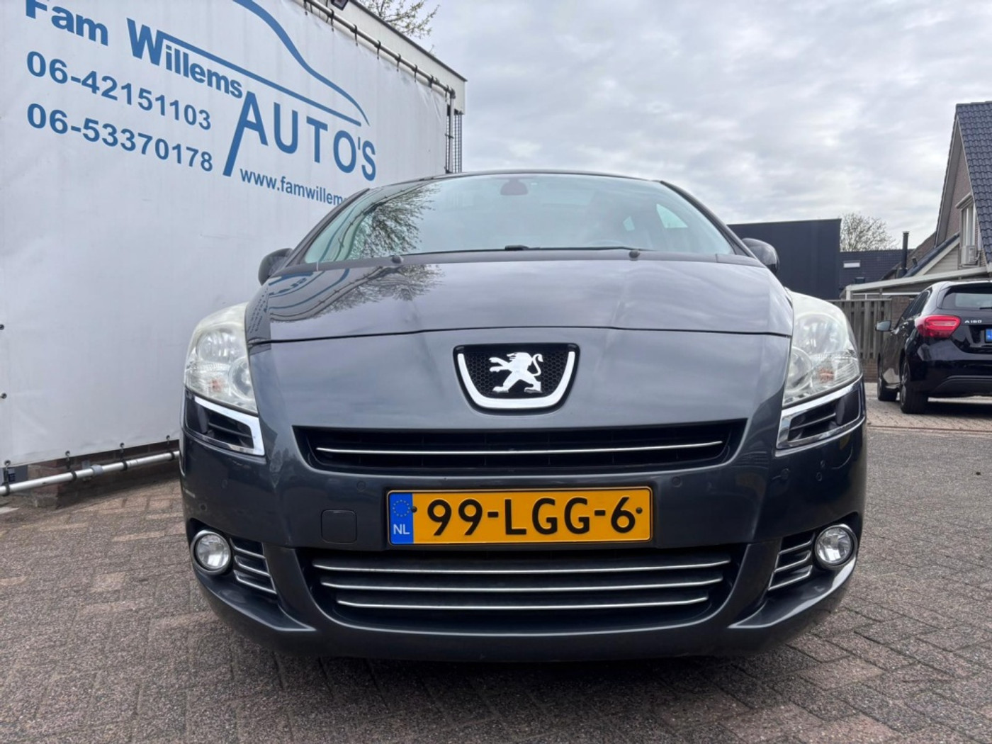 Foto van Peugeot 5008