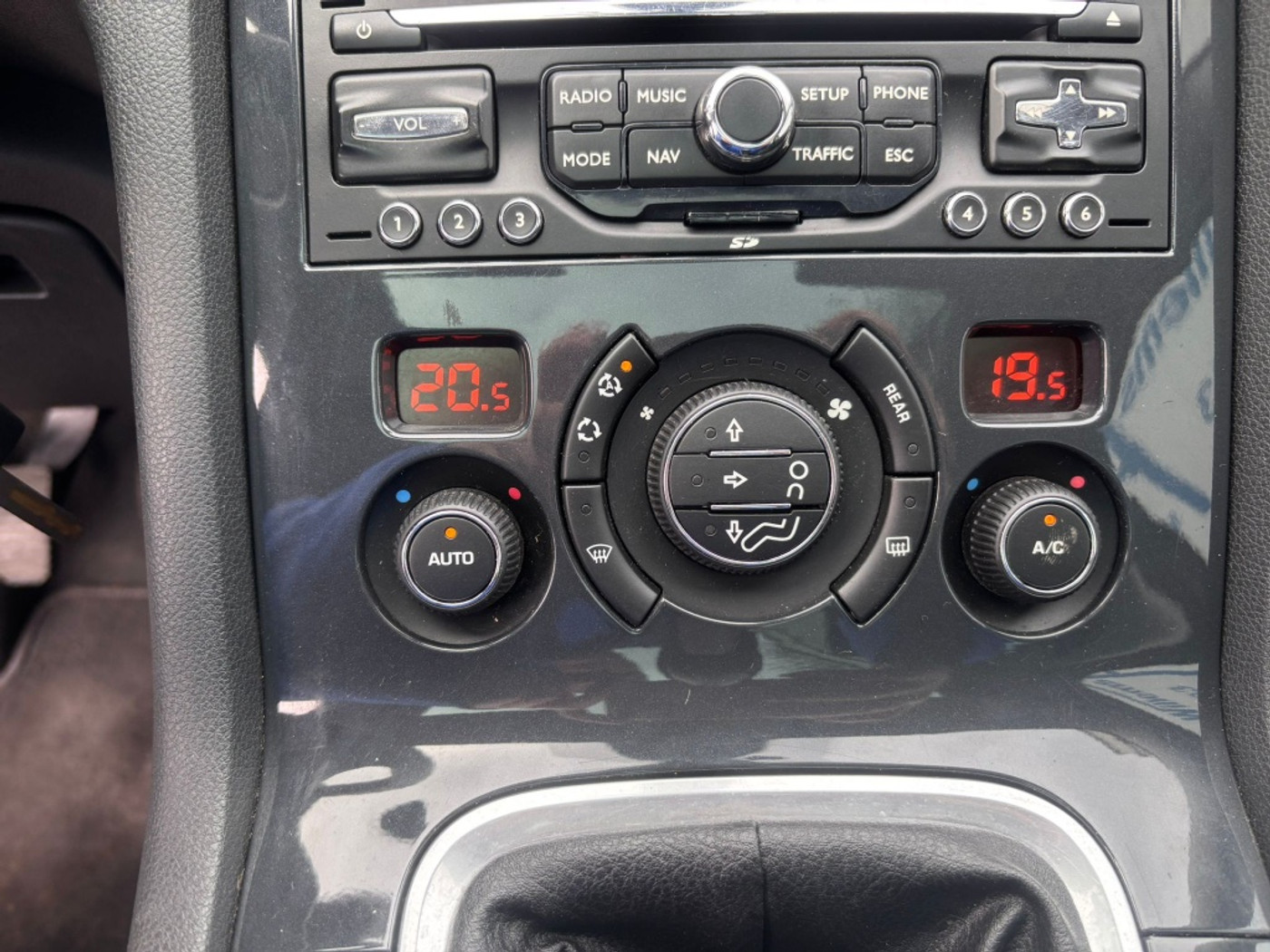 Foto van Peugeot 5008