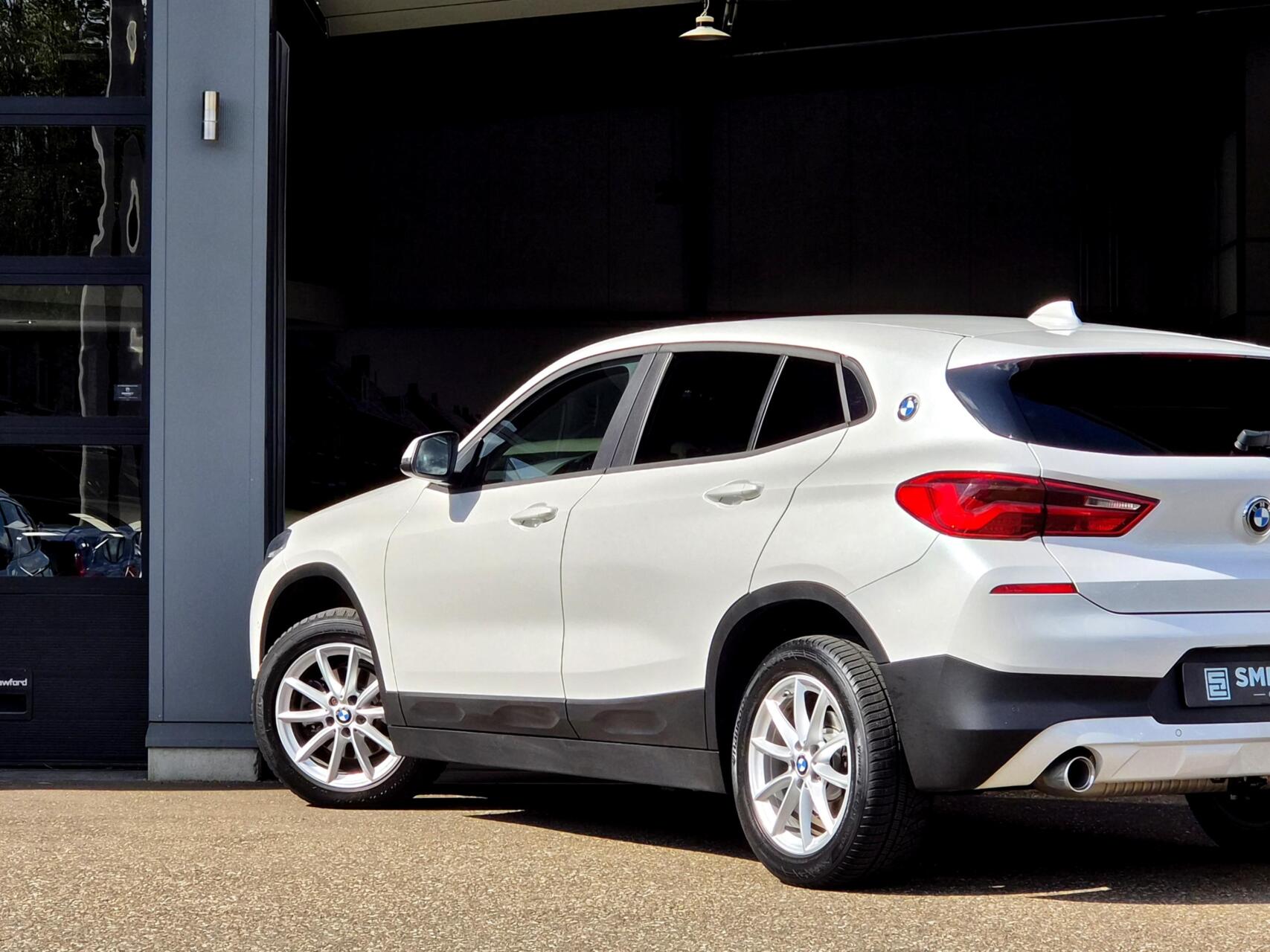 Foto van BMW X2 Sdrive18i