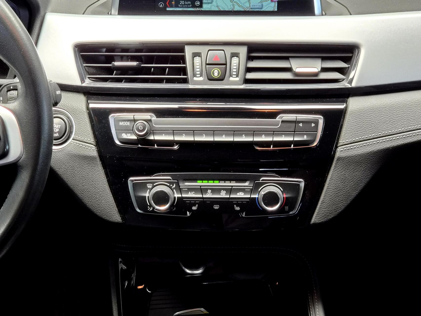Foto van BMW X2 Sdrive18i