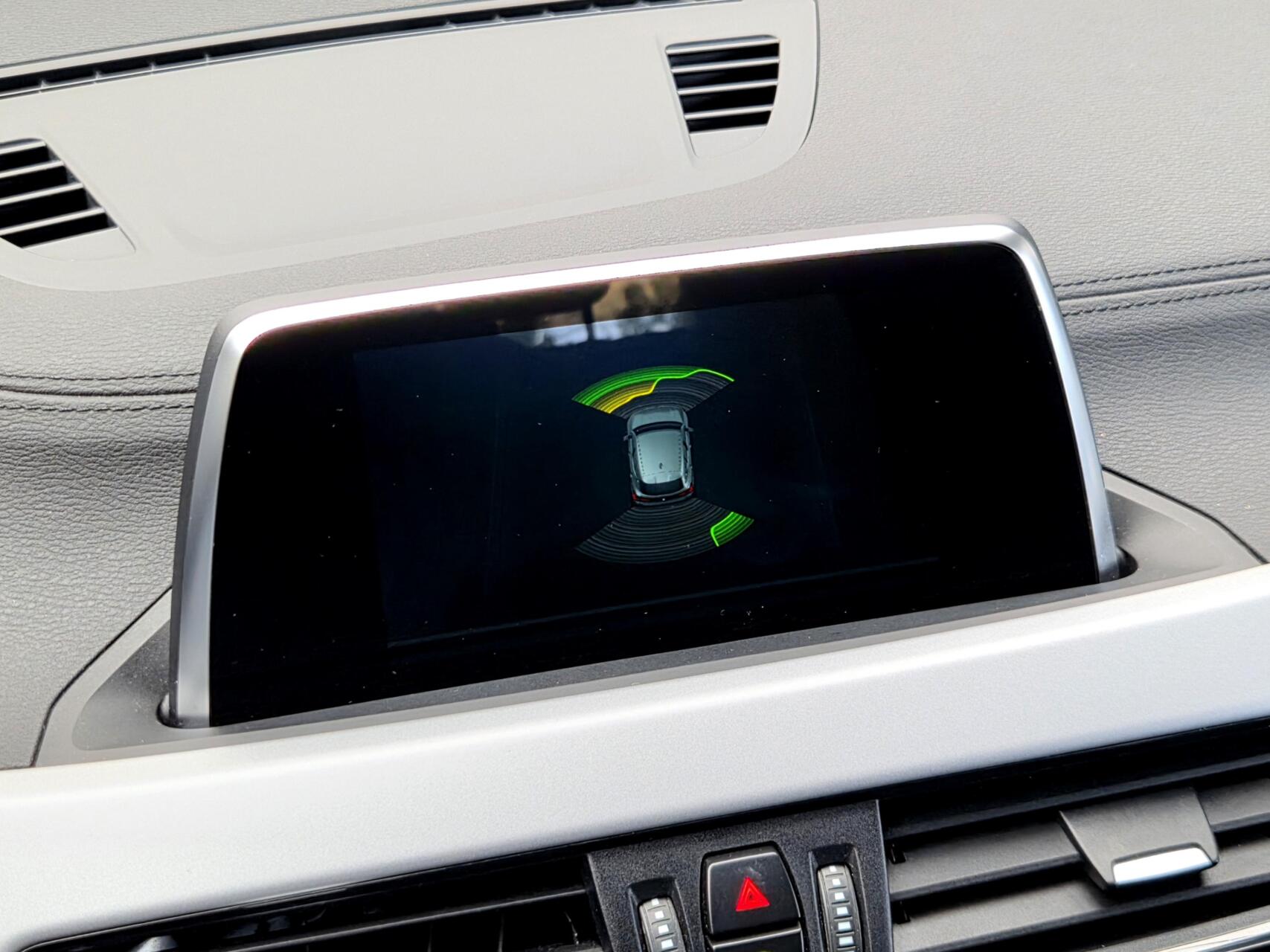 Foto van BMW X2 Sdrive18i
