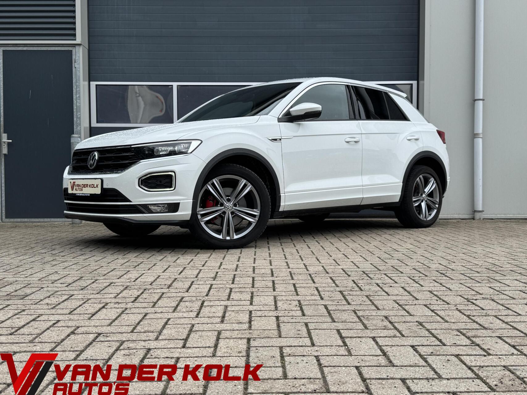 Volkswagen T-roc 1.5 TSI R-Line | LED | Navigatie | Carplay | Climate | Stoelverwarming | Sensoren 2019 - voorkant