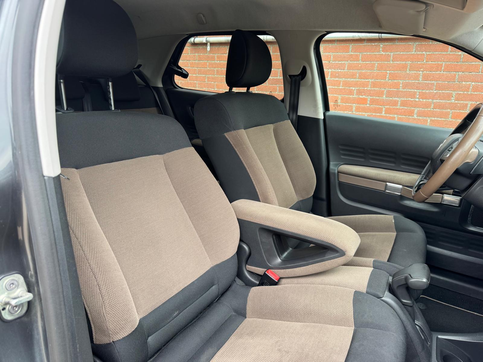 Foto van Citroen C4 Cactus