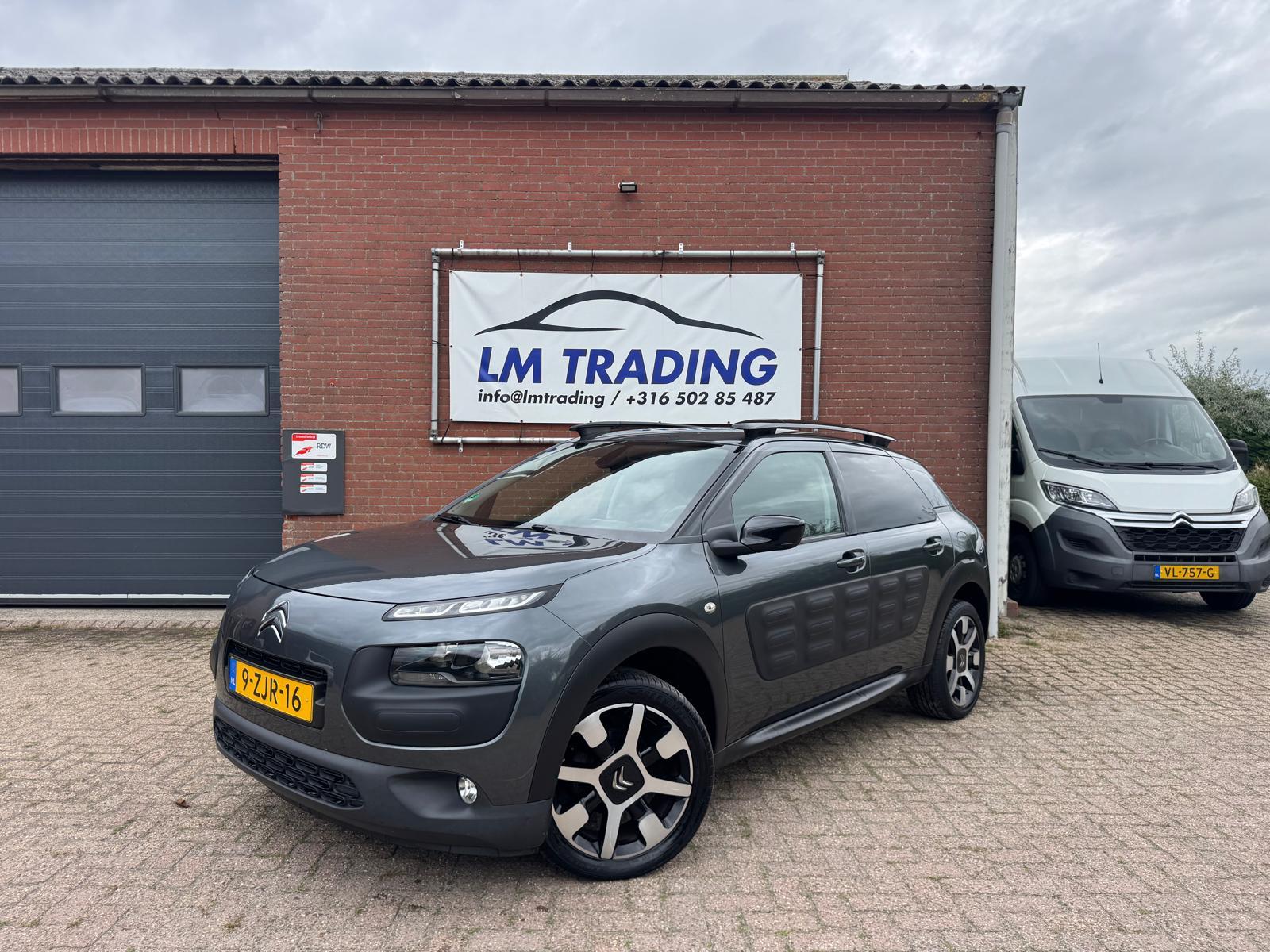 Citroen C4 Cactus 1.2 e-VTi Shine 2015 - voorkant
