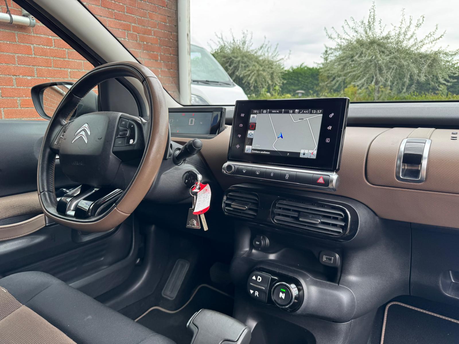 Foto van Citroen C4 Cactus