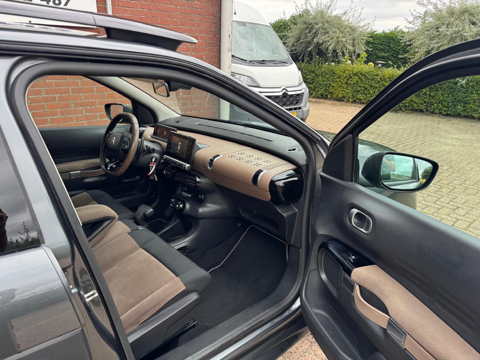 Foto van Citroen C4 Cactus