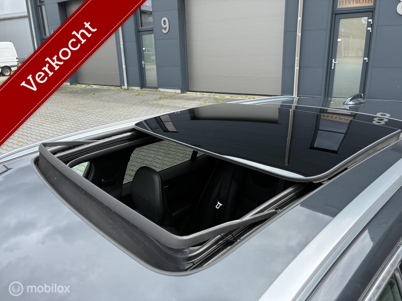 Foto van Volvo V60 T8 Twin Engine