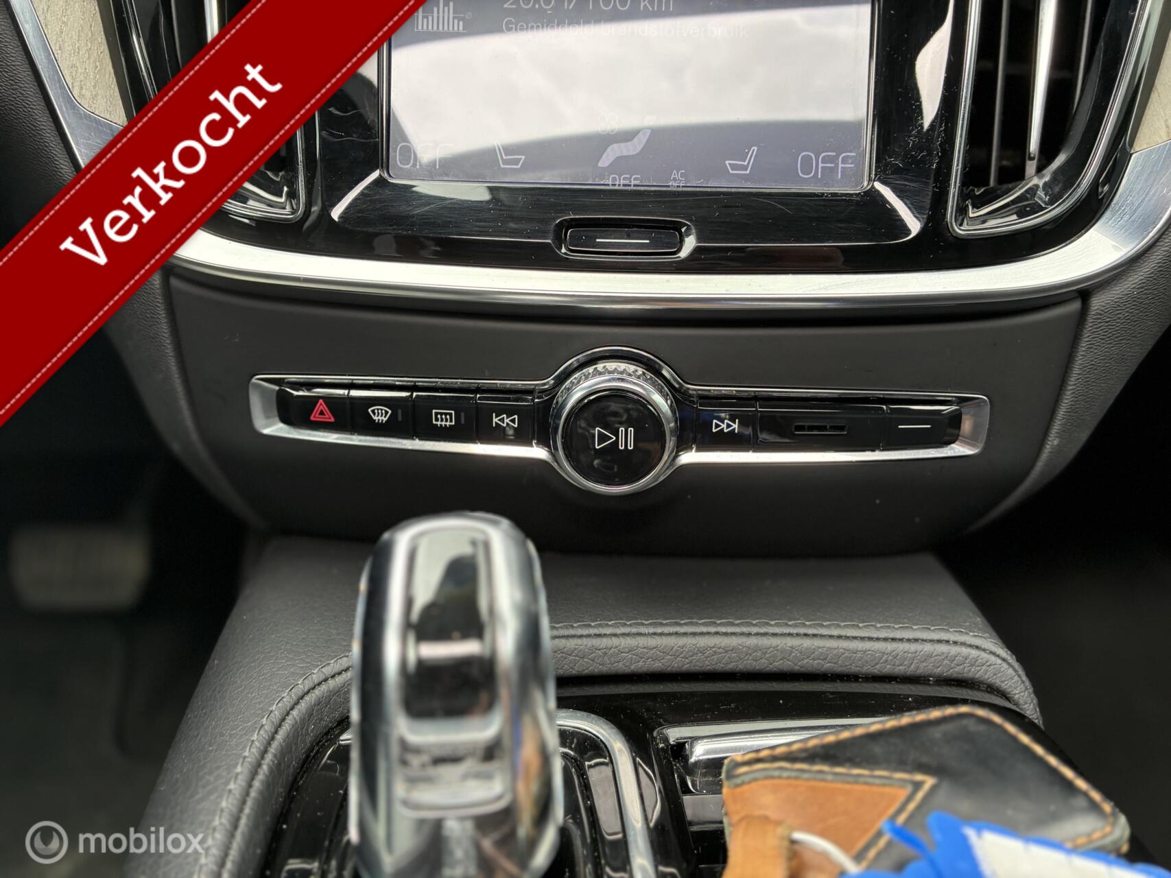 Foto van Volvo V60 T8 Twin Engine