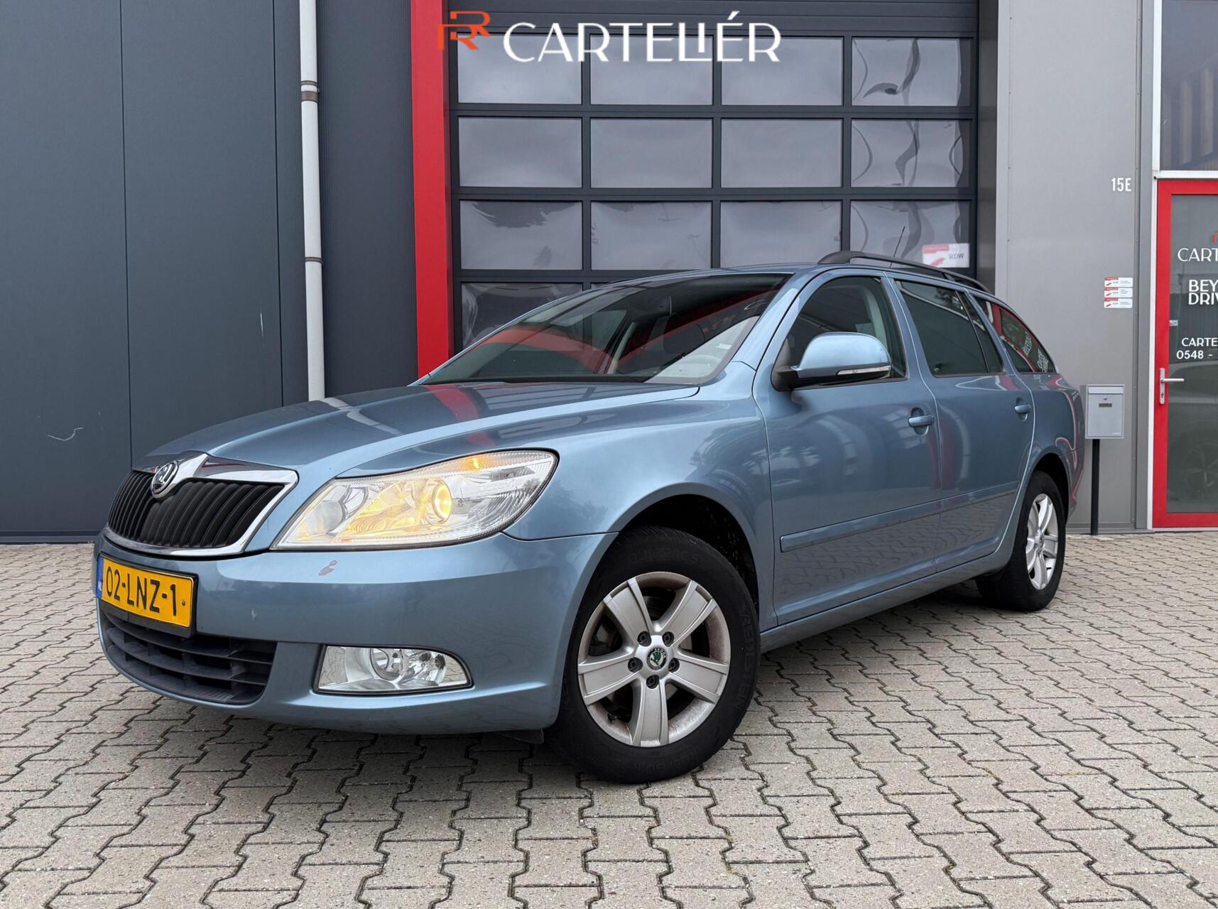 Skoda Octavia 1.4 TSI Ambition Carplay | Navi | Airco | Cruisecontrol | Trekhaak | PDC | APK t/m jun 27 2010 - voorkant