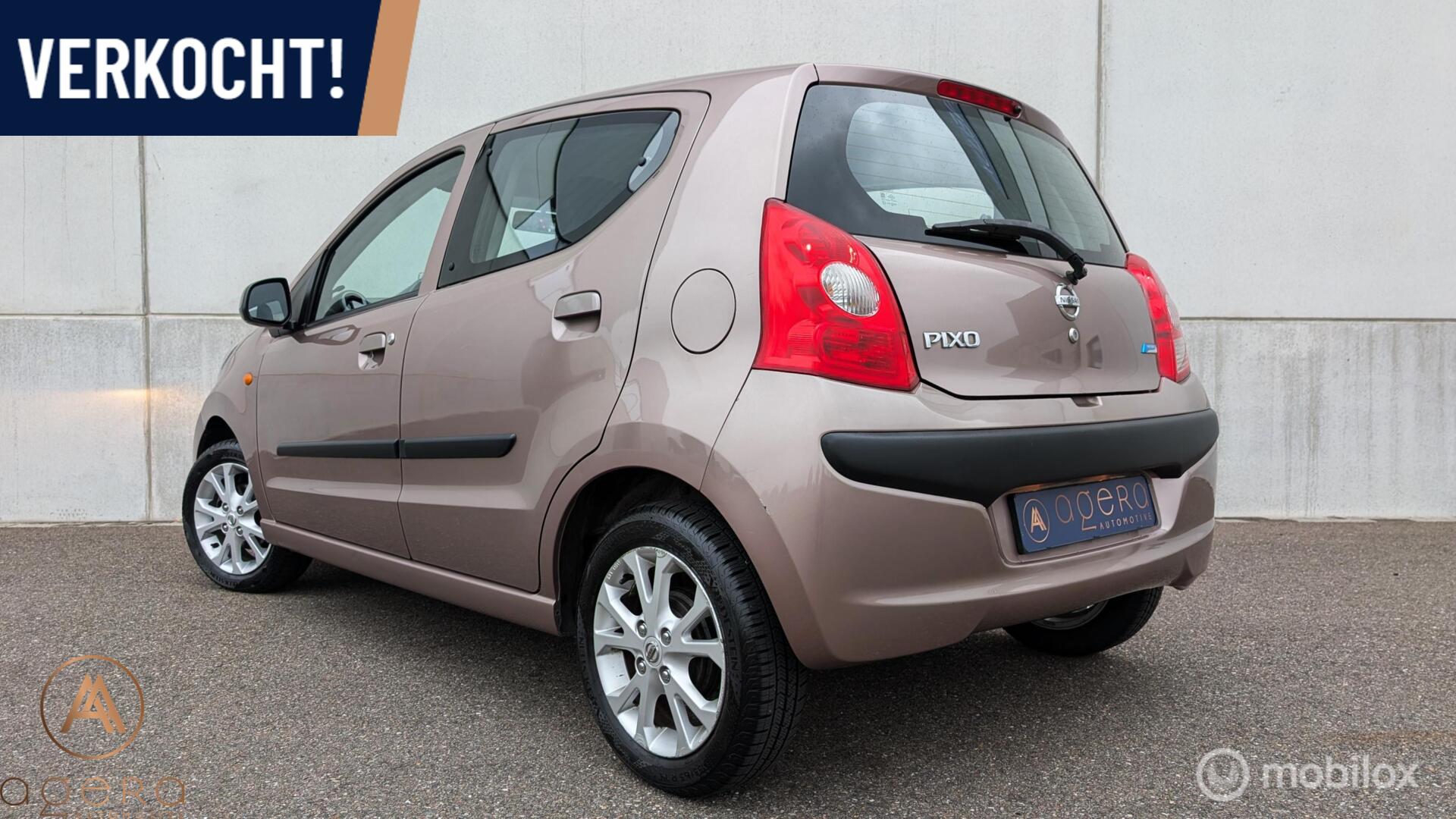 Nissan Nissan Pixo 1.0 Connect Edition 2011 - voorkant