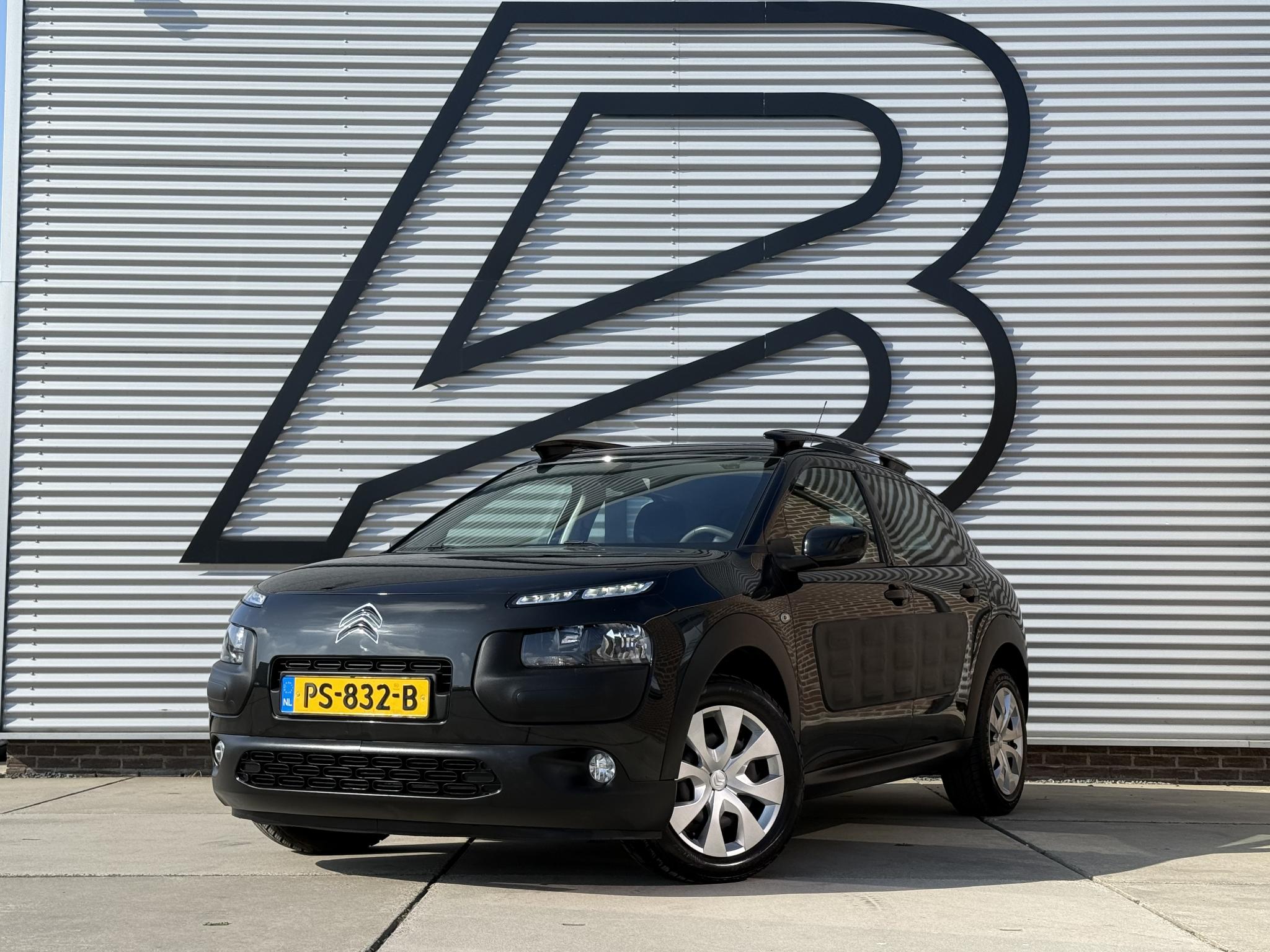 Citroen C4 Cactus 1.2 PureTech Business 2017 - voorkant