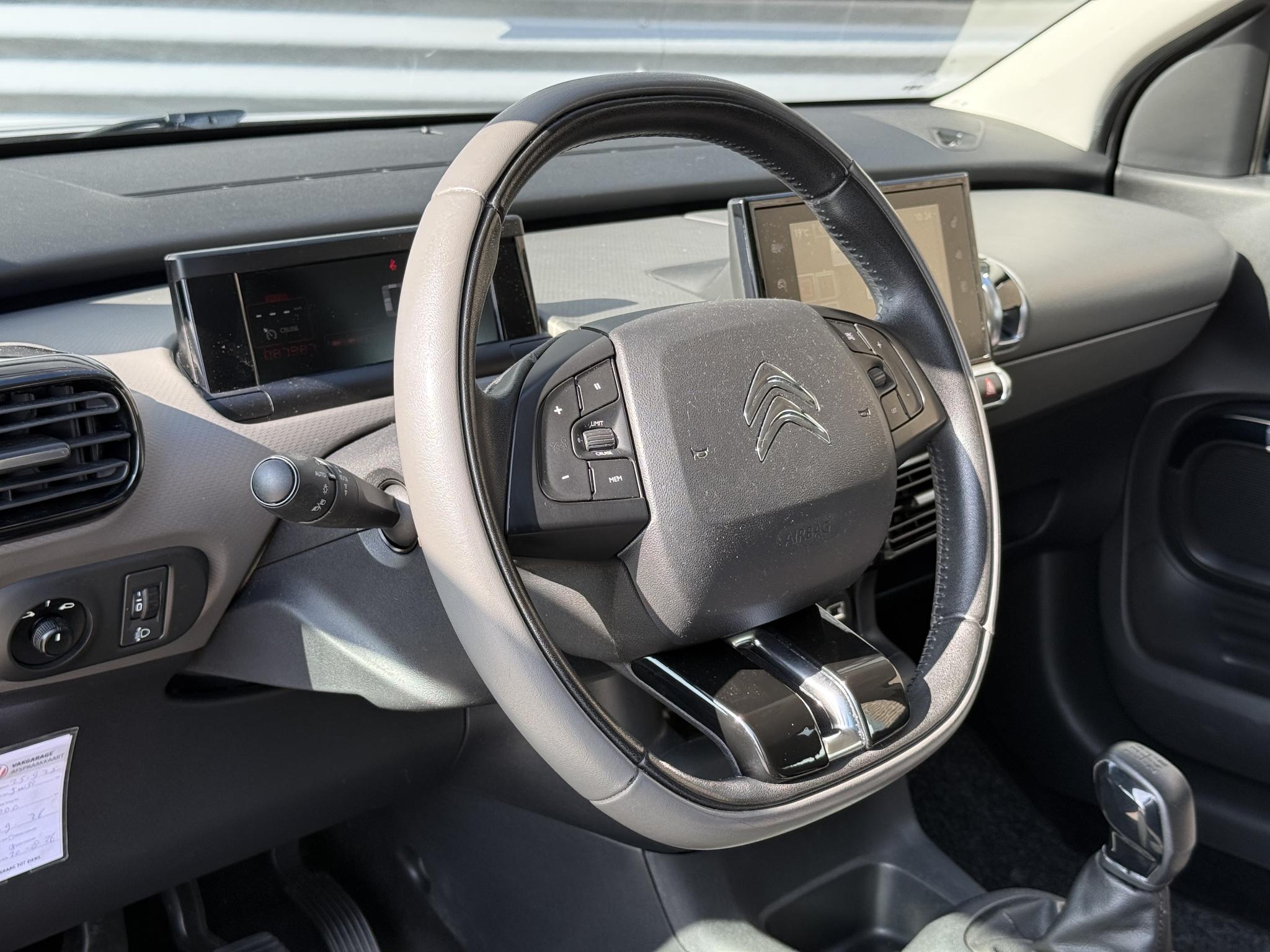 Foto van Citroen C4 Cactus