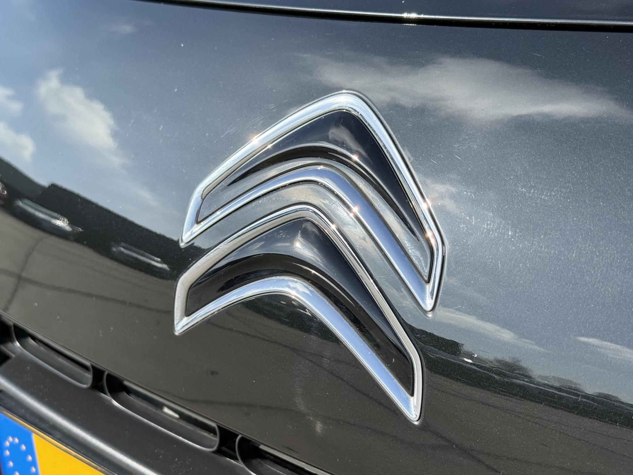 Foto van Citroen C4 Cactus