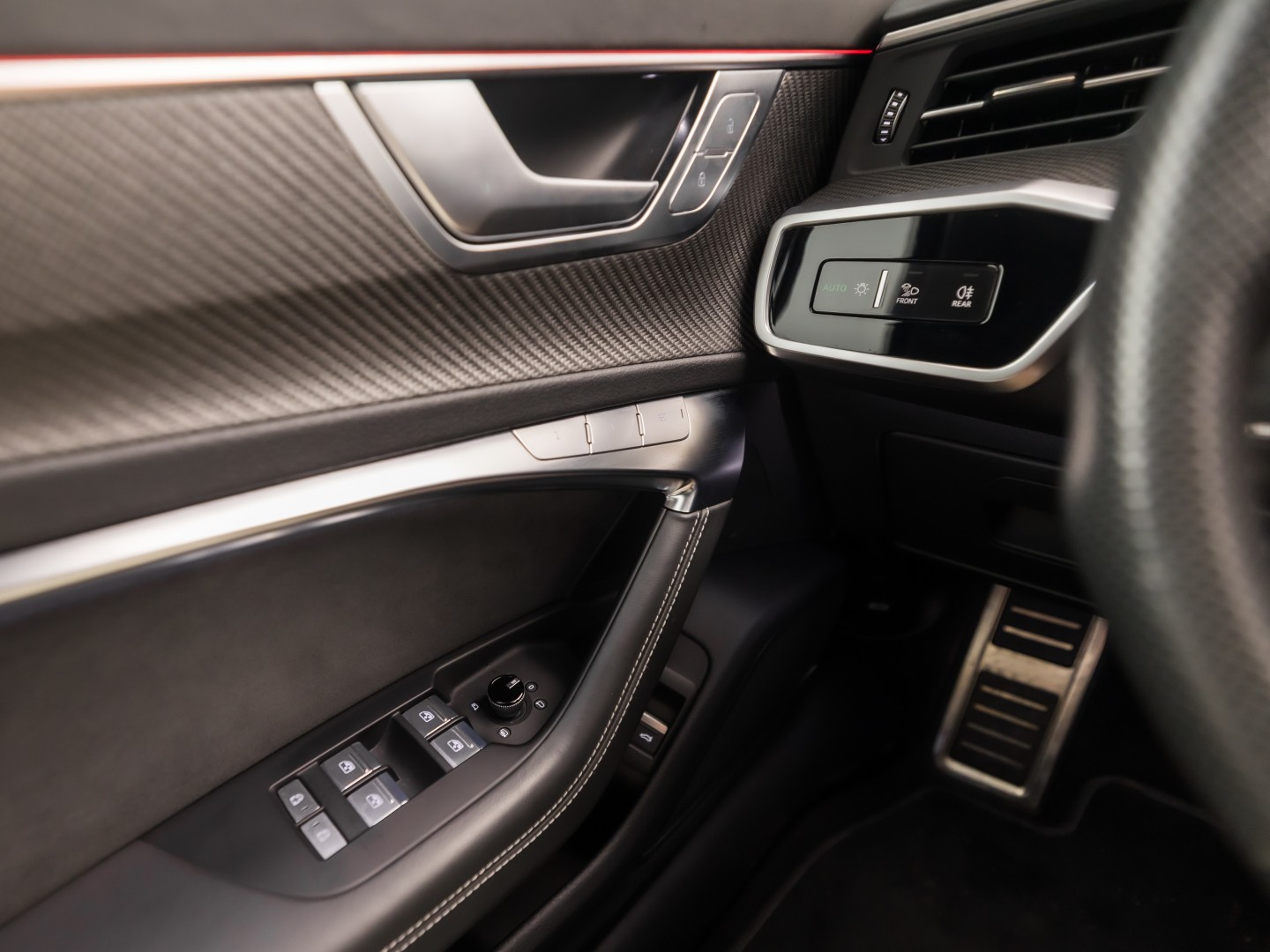 Foto van Audi A6 55 TFSI E
