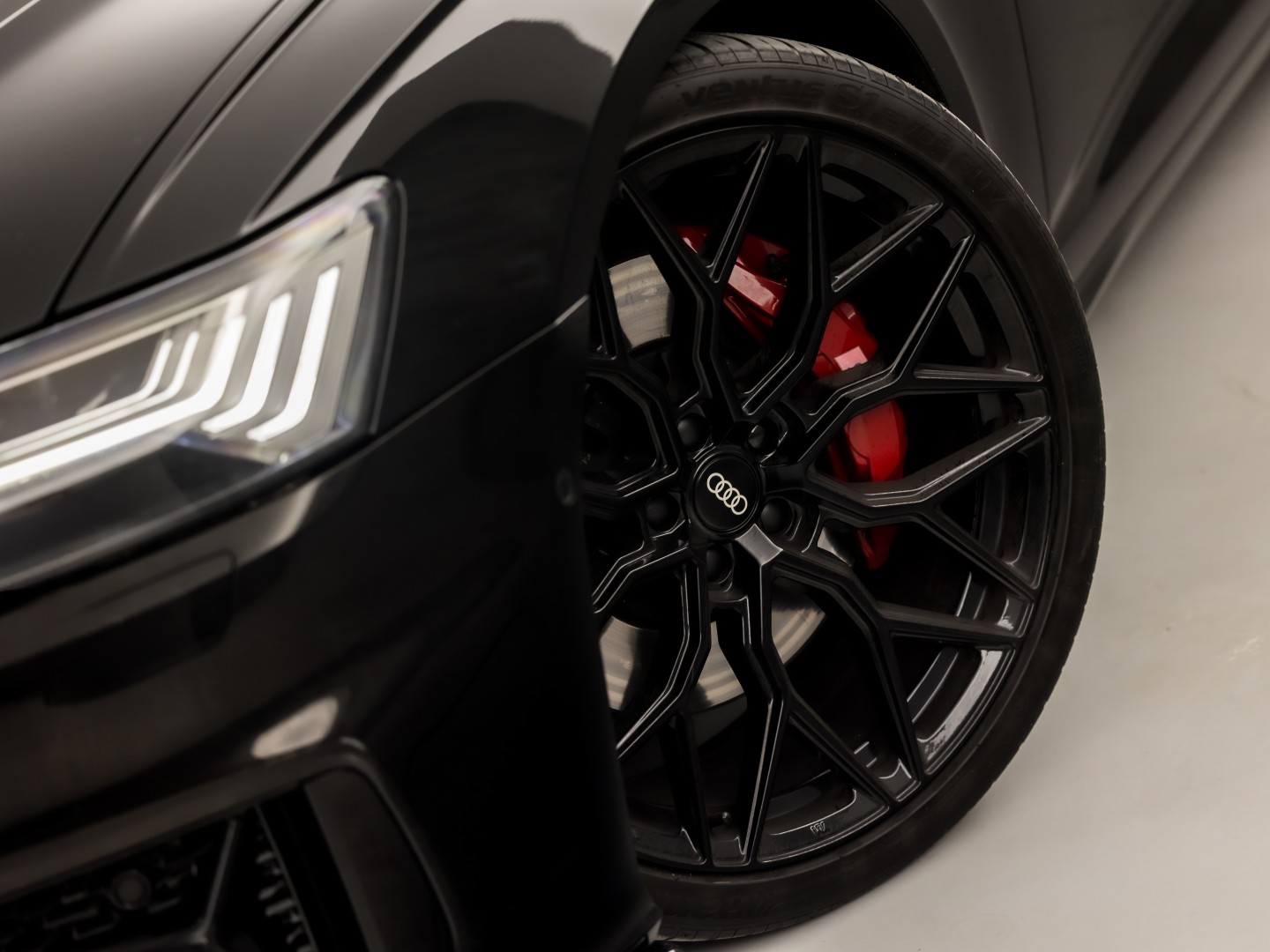 Foto van Audi A6 55 TFSI E