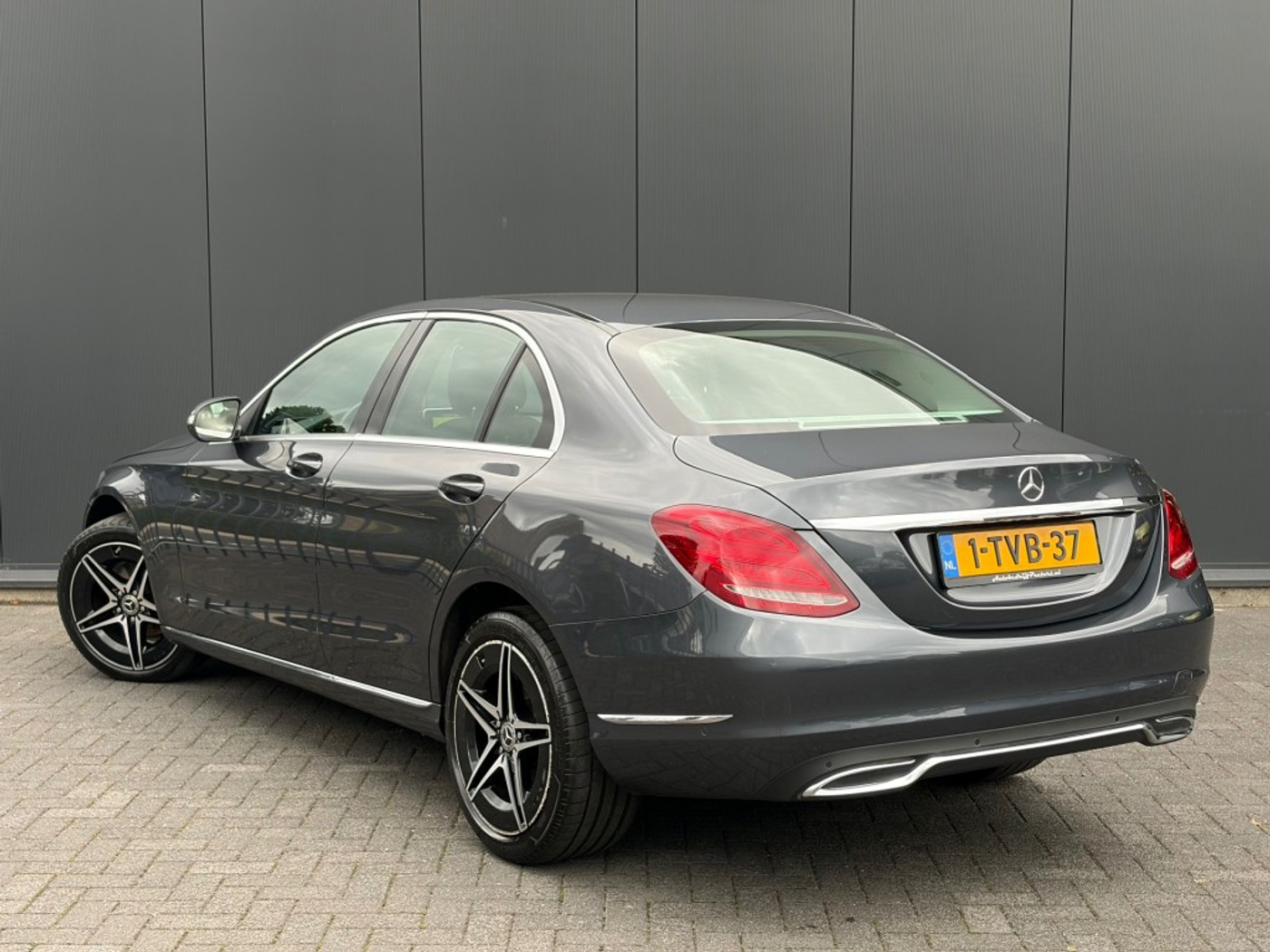 Foto van Mercedes-Benz C 180