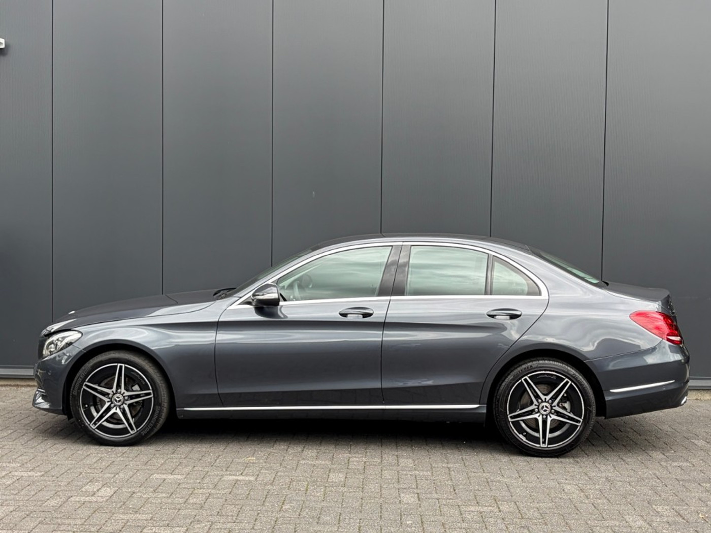 Foto van Mercedes-Benz C 180