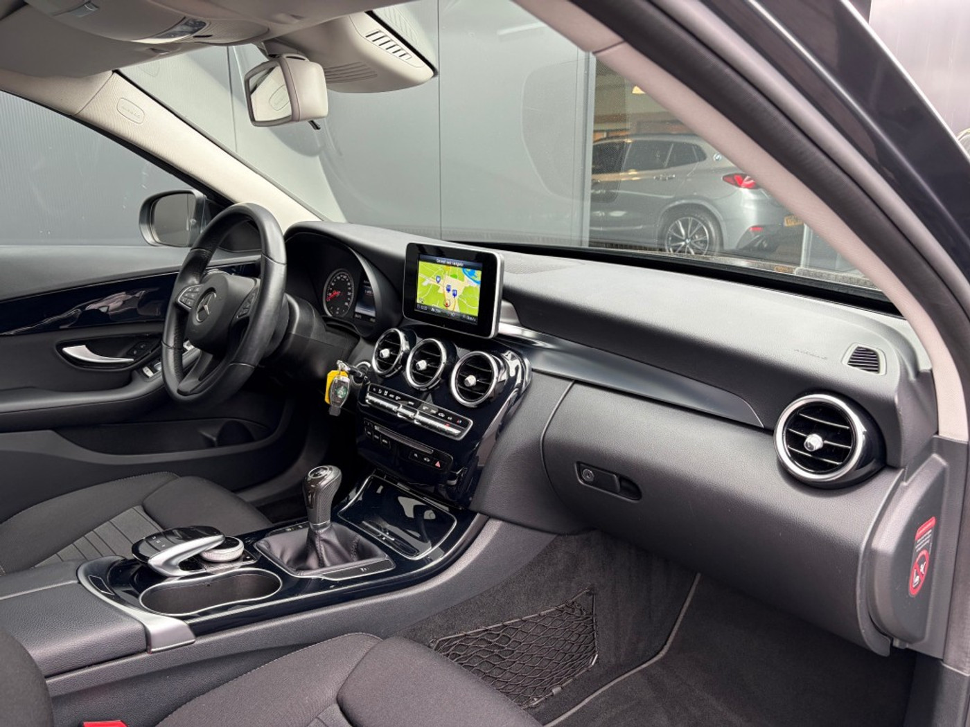 Foto van Mercedes-Benz C 180