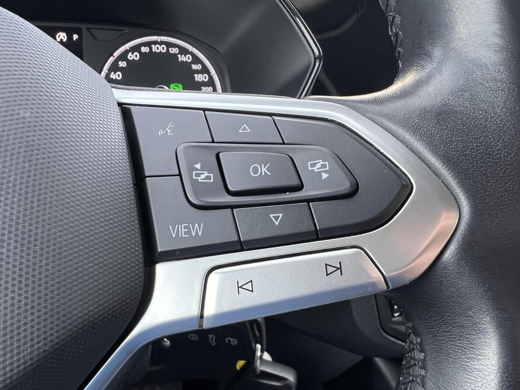 Foto van Volkswagen T-cross