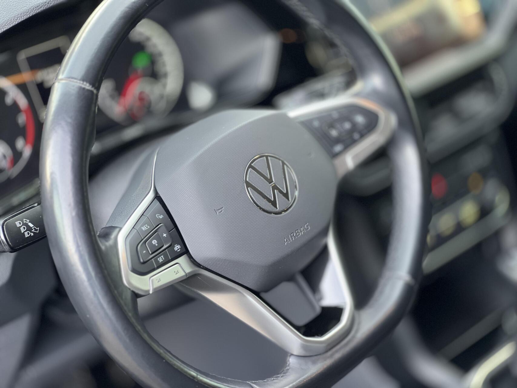 Foto van Volkswagen T-cross