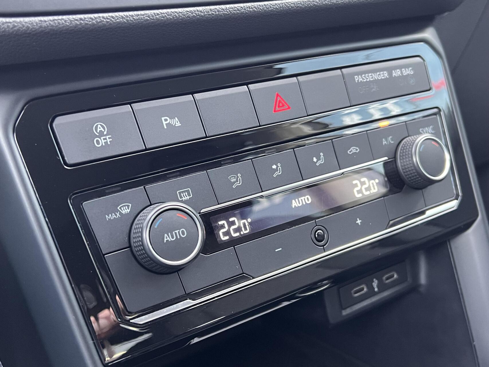 Foto van Volkswagen T-cross