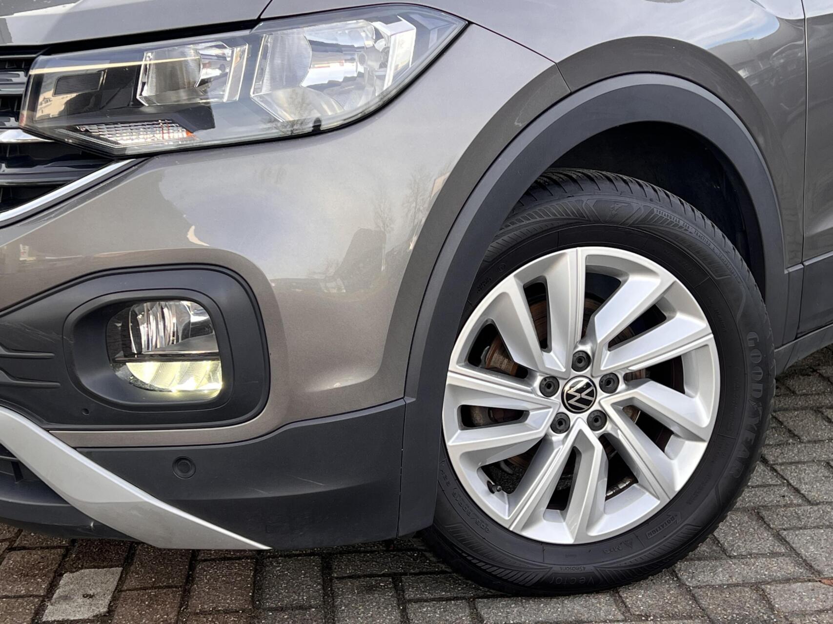 Foto van Volkswagen T-cross